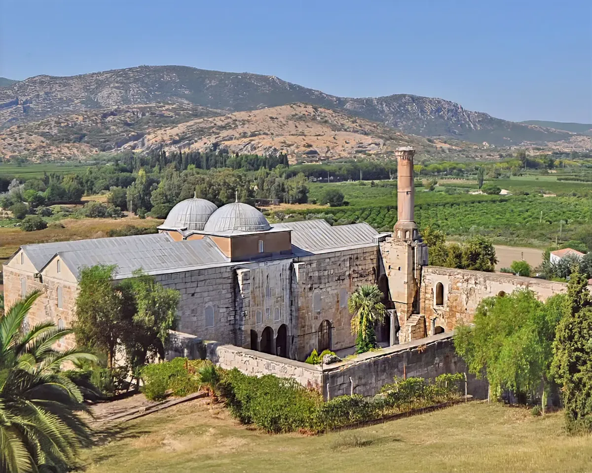 İsa Bey Camii