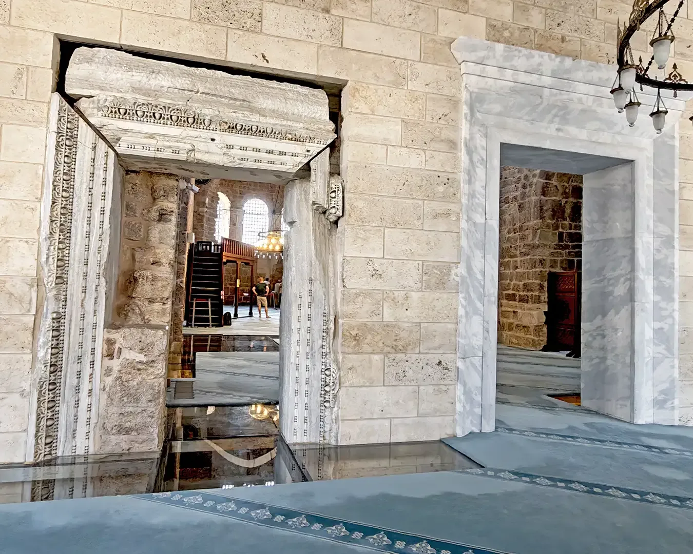 Şehzade Korkut Camii (Kesik Minare)
