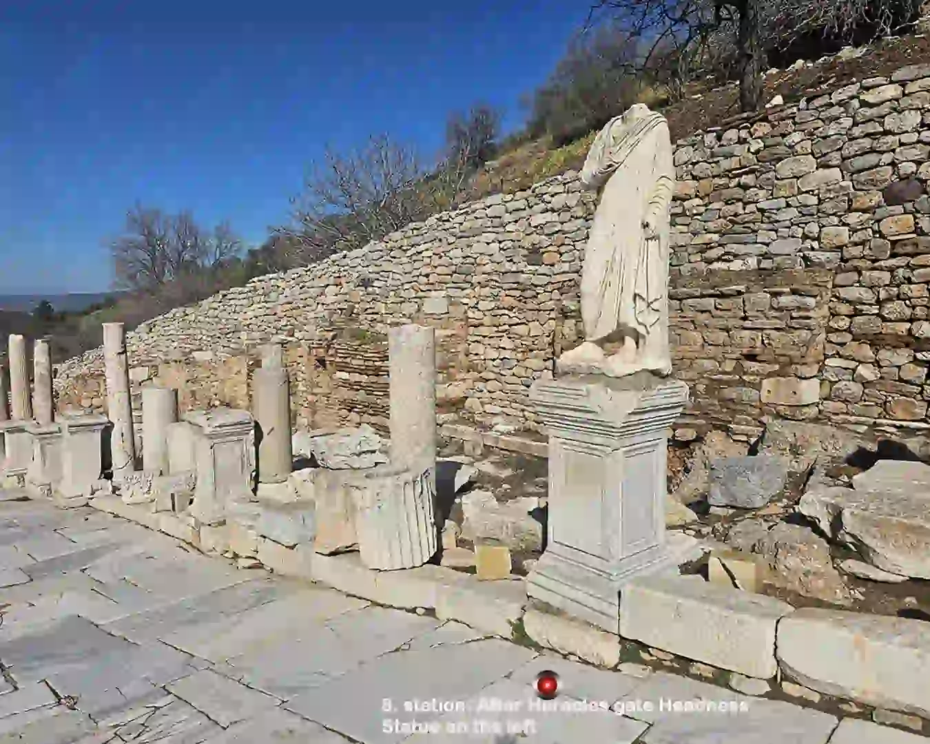 Herakles Kapısı Sonrası – Başsız Heykel